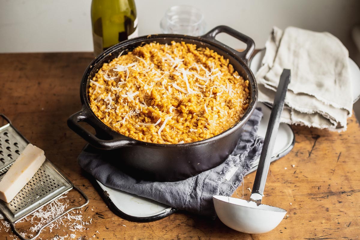 Risotto à la citrouille dans une cocotte