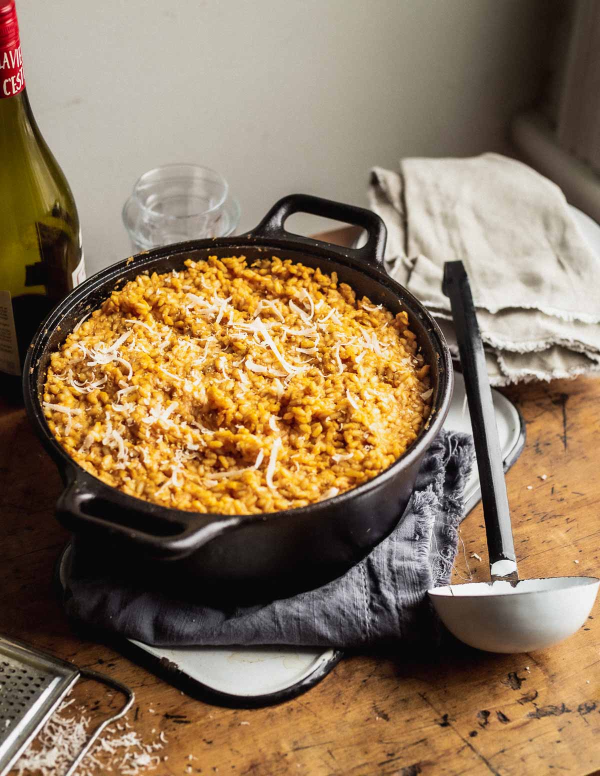 Risotto à la citrouille dans une cocotte